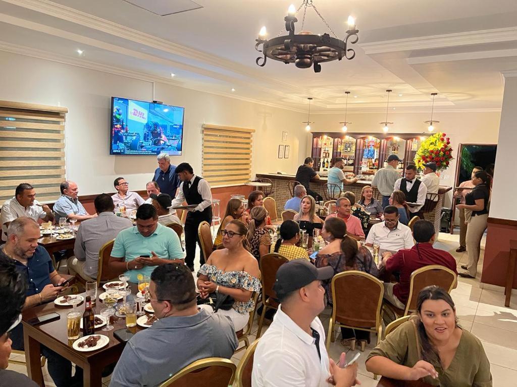 Hotel Galeria سانتياغو المظهر الخارجي الصورة
